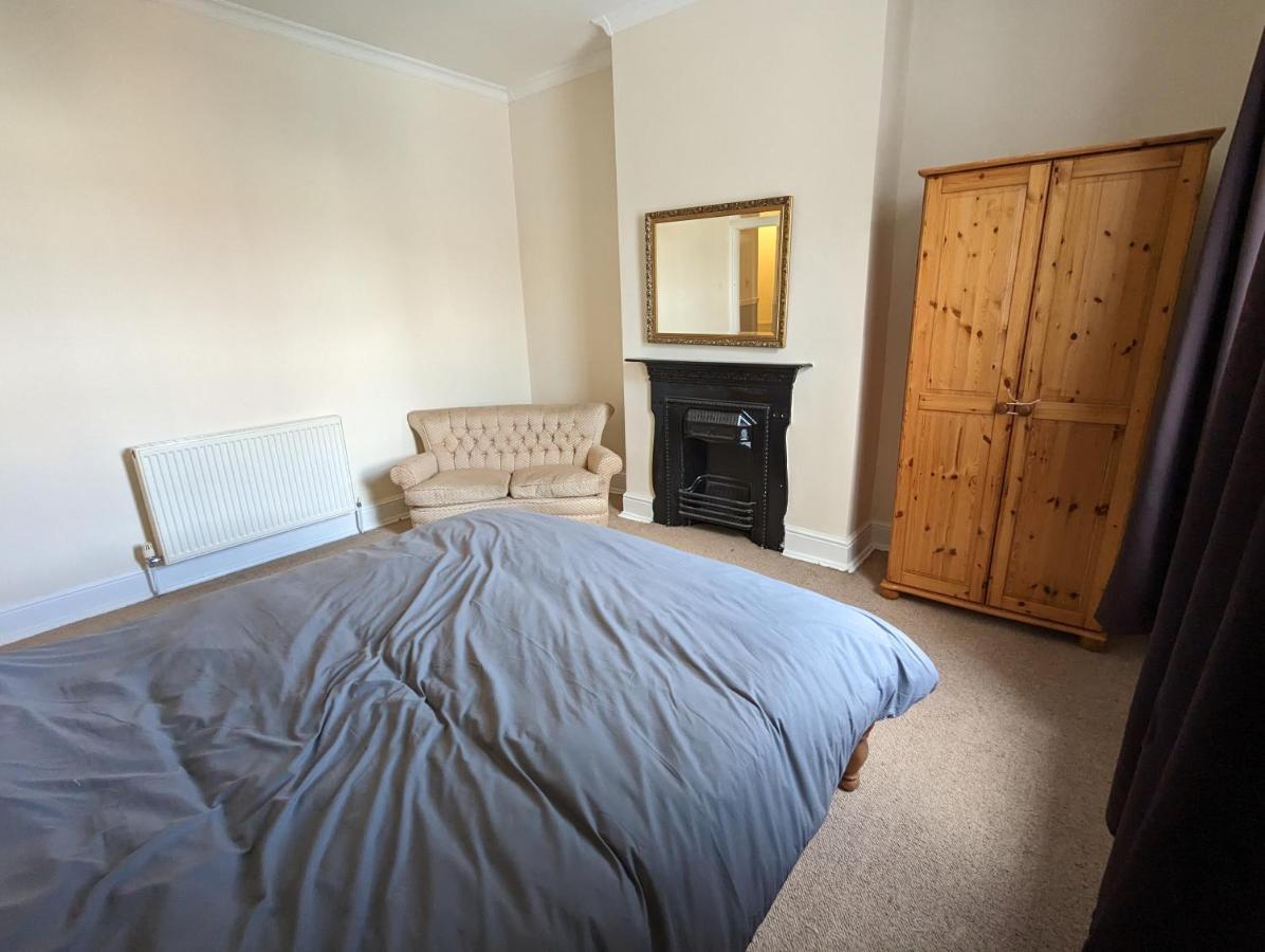 5 Bed Terraced Family Home Bristol + Parking Exterior photo