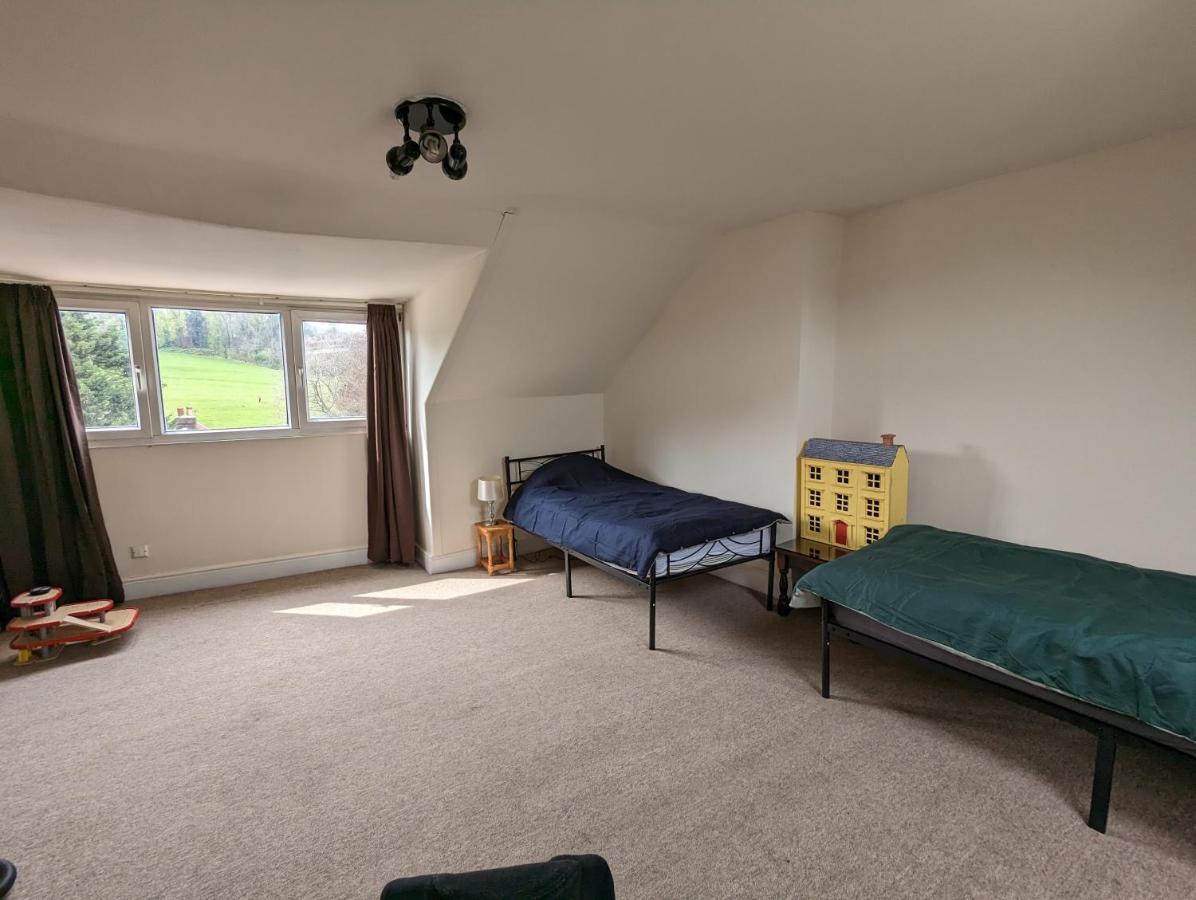 5 Bed Terraced Family Home Bristol + Parking Exterior photo