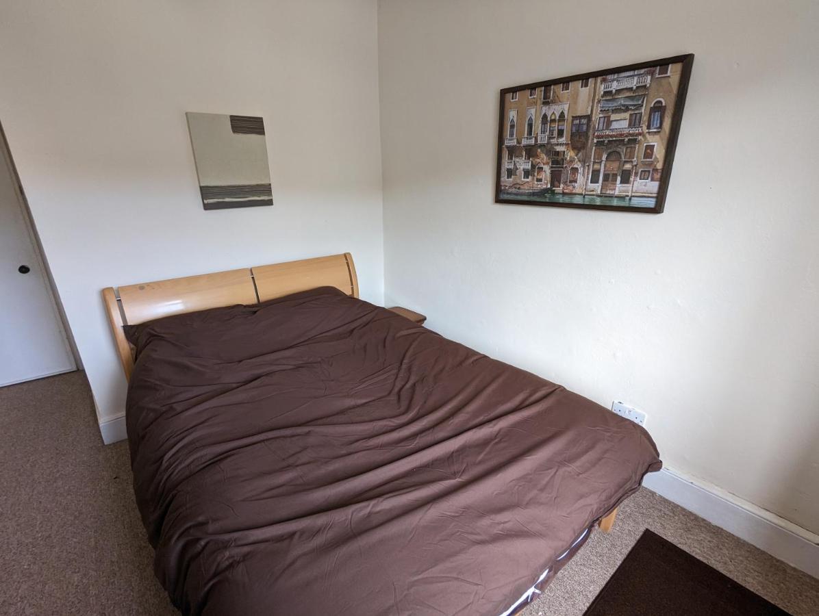 5 Bed Terraced Family Home Bristol + Parking Exterior photo