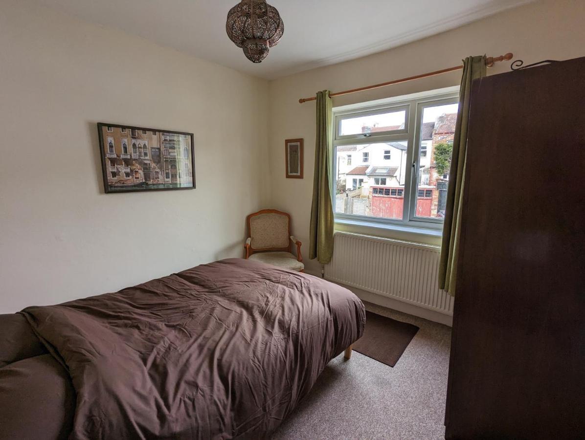 5 Bed Terraced Family Home Bristol + Parking Exterior photo