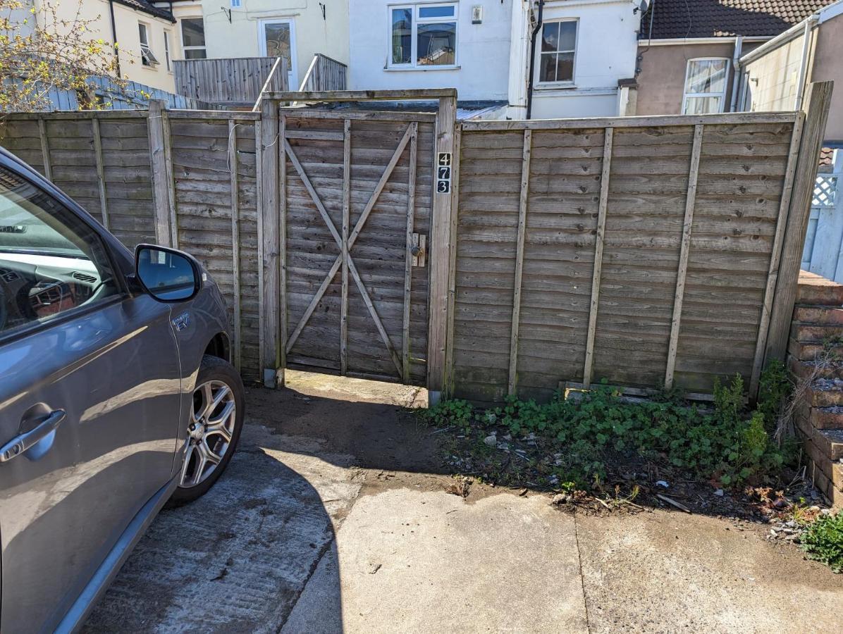 5 Bed Terraced Family Home Bristol + Parking Exterior photo
